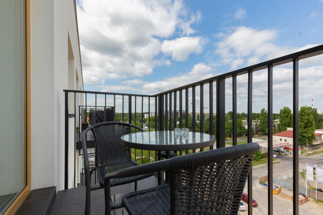 Warsaw Kotsisa Apartments With Parking By Noclegi Renters エクステリア 写真