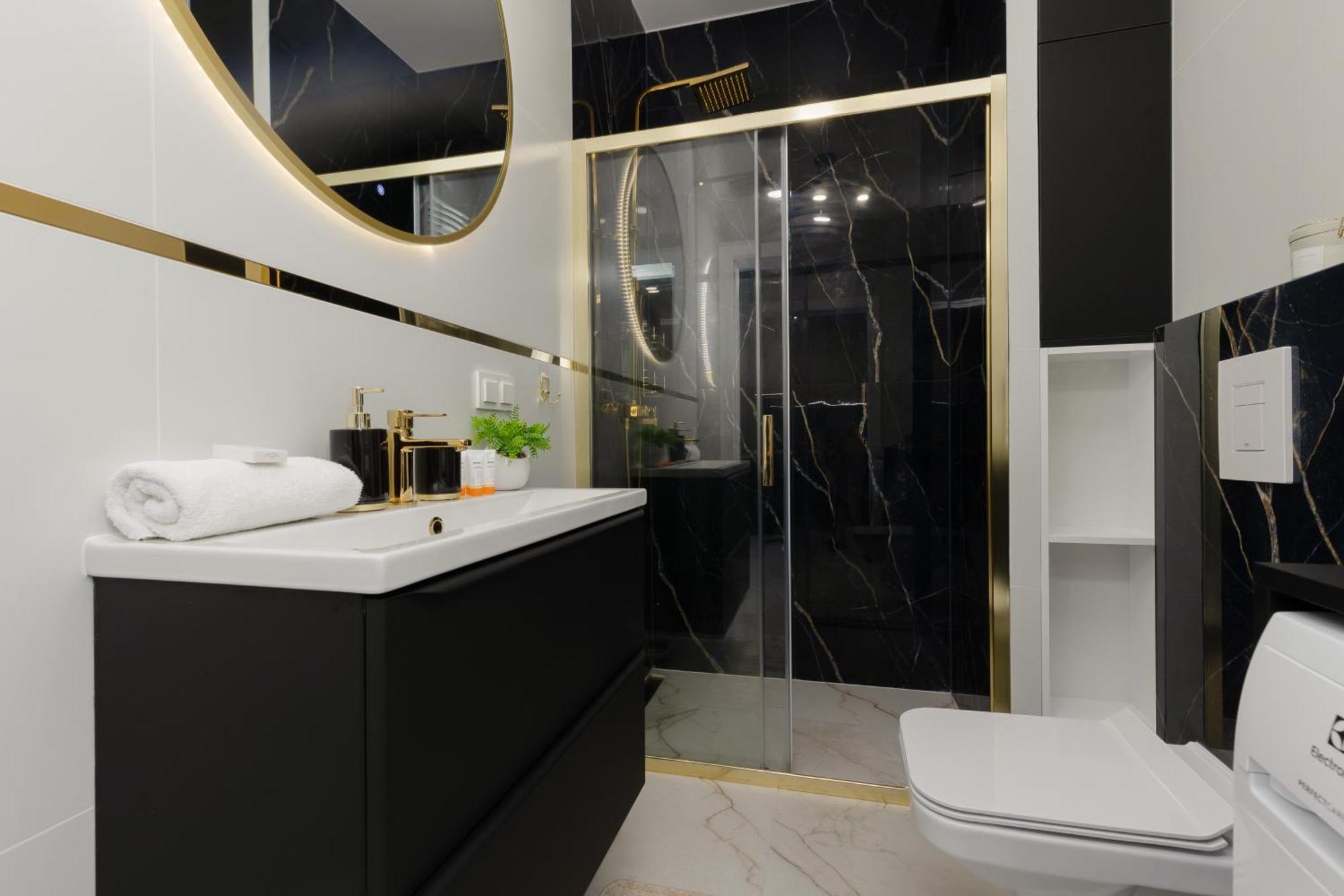 Warsaw Kotsisa Apartments With Parking By Noclegi Renters エクステリア 写真